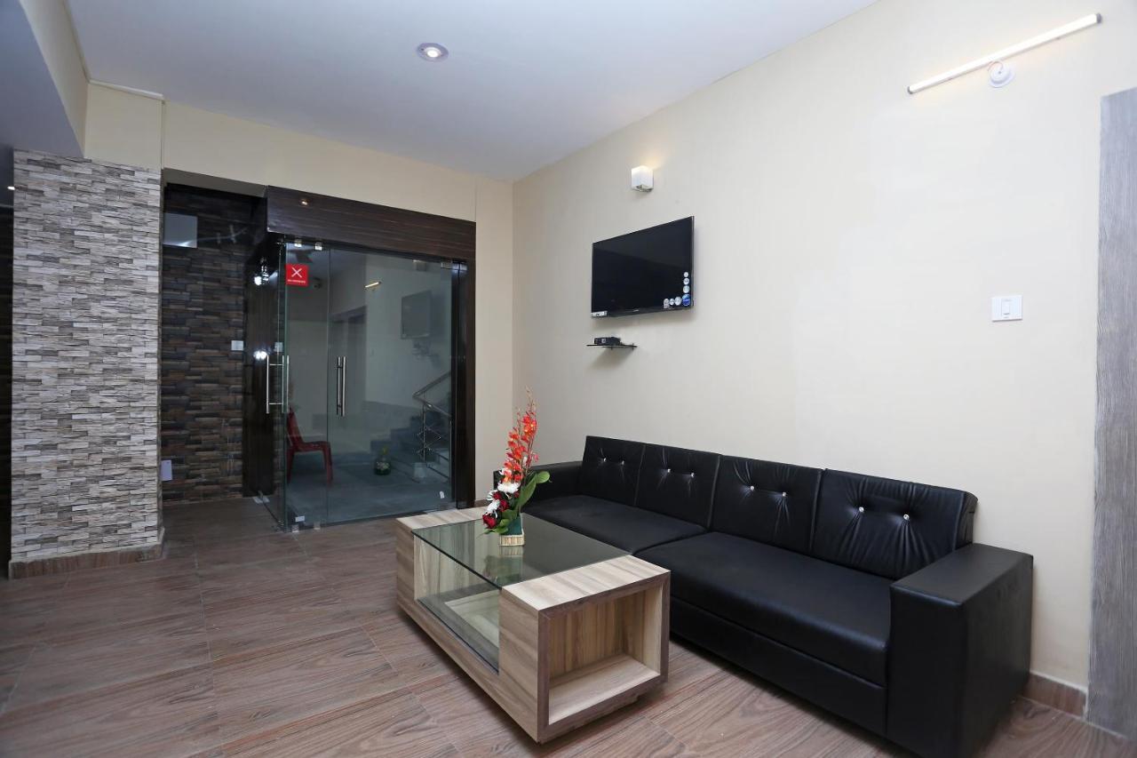 Oyo Flagship 11549 Crystal Inn Jamshedpur Buitenkant foto